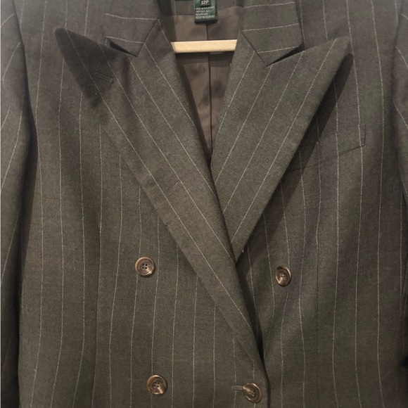 Lauren Ralph Lauren Gray Pinstriped Wool Blazer in size 12 P - Picture 6 of 12